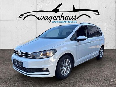 Weiß Gebraucht 2020 VW Touran Comfortline Van / Kleinbus | € 23.990