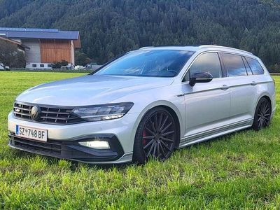 gebraucht VW Passat Passat Variant Variant Elegance 1,5 TSI DSG Elegance