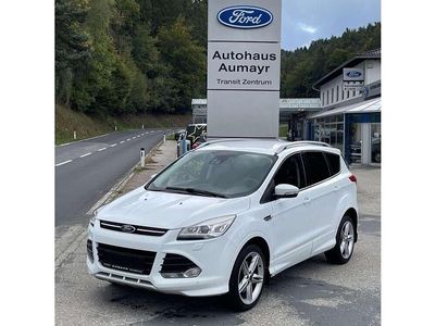 Weiß Gebraucht 2015 Ford Kuga Titanium S SUV | € 8.900 (Teuer)