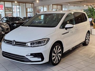 Weiss normal Neu 2025 VW Touran R-line Van / Kleinbus | € 52.990