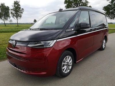 Neu VW California Highline 150 PS (110 kW) 2025 Rot Van