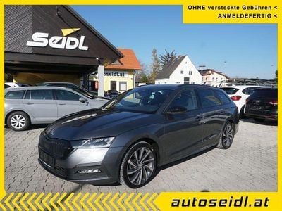 Grau Gebraucht 2023 Skoda Octavia Style Kombi | € 19.900 (Fairer Preis)