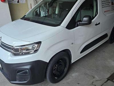 Gebraucht Citroën Berlingo 100 kW (136 PS) 2022 Weiß Van / Kleinbus