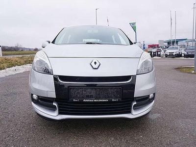 Silber Gebraucht 2012 Renault Scénic Van / Kleinbus | € 3.790 (Teuer)
