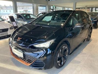 Schwarz metallic Neu 2025 Cupra Born Kleinwagen | € 33.333 (Fairer Preis)
