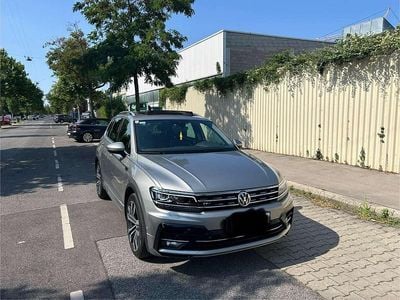 Gebraucht 2020 VW Tiguan R-line SUV | € 31.500 (Etwas zu teuer)