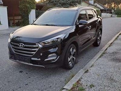 Gebraucht 2016 Hyundai Tucson SUV | € 13.500