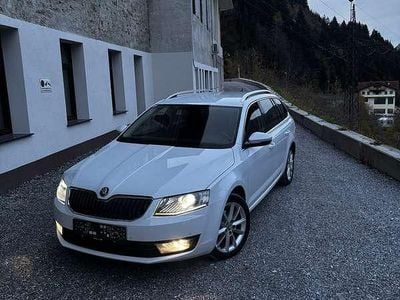 Weiß Gebraucht 2016 Skoda Octavia Style Kombi | € 10.499 (Guter Preis)