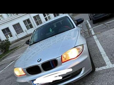 Silber Gebraucht 2010 BMW 118 Kleinwagen | € 7.500 (Etwas zu teuer)