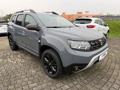 Gebraucht Dacia Duster Extreme 116 PS (85 kW) 2022 Grau SUV