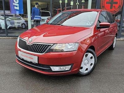 Rot Gebraucht 2014 Skoda Rapid Ambition Kombi | € 7.490 (Superpreis)