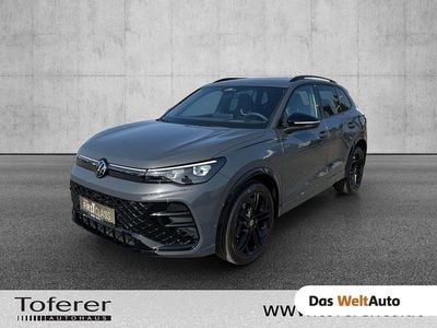 Mittelgrau metallic Neu 2025 VW Tiguan R-line SUV | € 49.999 (Teuer)