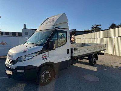 Gebraucht 2018 Iveco Daily Limousine | € 13.000