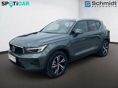 Grün Neu 2025 Volvo XC40 Core SUV | € 36.990