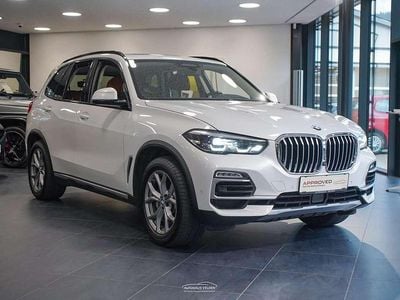 Weiß Gebraucht 2018 BMW X5 xLine SUV | € 37.990