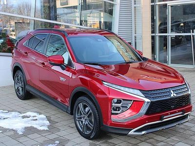 Gebraucht Mitsubishi Eclipse Cross Intense 98 PS (72 kW) 2022 Rot SUV