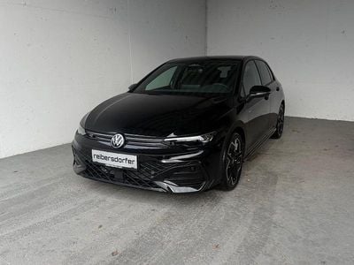 Neu VW Golf VIII Sport 115 PS (84 kW) 2026 Schwarz  metallic