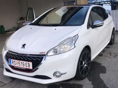 gebraucht Peugeot 208 1,6 THP 200 GTI