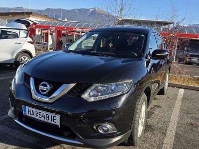 Gebraucht Nissan X-Trail N-Connecta 131 PS (96 kW) 2017 Schwarz SUV