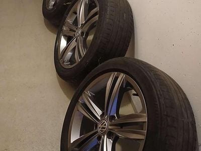 Blau Gebraucht 2019 VW T-Roc SUV | € 17.500 (Fairer Preis)