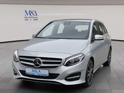 Silber Gebraucht 2015 Mercedes B200 Urban Van / Kleinbus | € 15.900 (Fairer Preis)