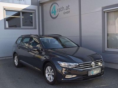 Grau Gebraucht 2020 VW Passat Kombi | € 16.480 (Guter Preis)