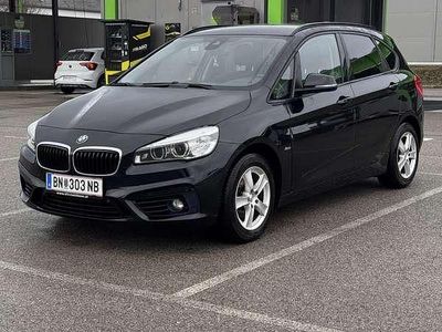 Gebraucht BMW 214 Active Tourer Sport Line 95 PS (69 kW) 2016 Van / Kleinbus