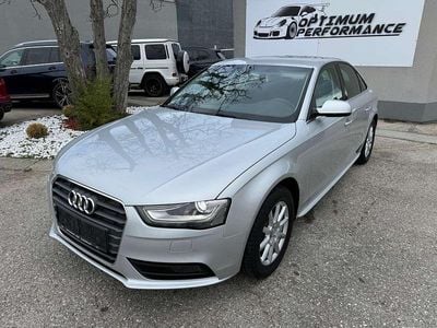Grau Gebraucht 2012 Audi A4 Ambiente Limousine | € 13.990 (Etwas zu teuer)