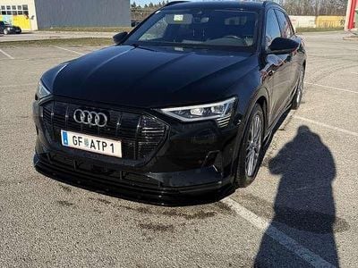 Gebraucht Audi e-tron Advanced 300 kW (408 PS) 2019 Schwarz SUV