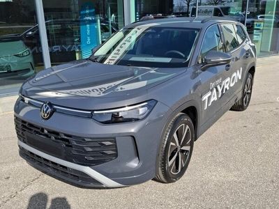 Mittelgrau metallic Gebraucht 2025 VW Tayron Life SUV | € 39.990 (Superpreis)