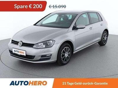 Grau Gebraucht 2016 VW Golf VII Kleinwagen | € 14.890 (Fairer Preis)