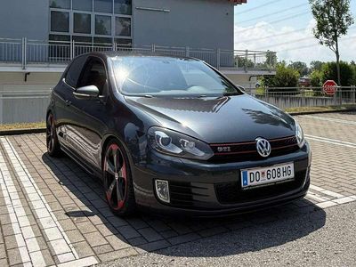 Grau Gebraucht 2012 VW Golf GTI Limousine | € 11.500 (Fairer Preis)