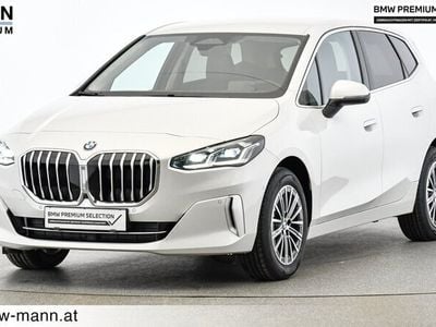 Gebraucht BMW 218 Active Tourer Luxury Line 150 PS (110 kW) 2024 Mineralweiß Van / Kleinbus