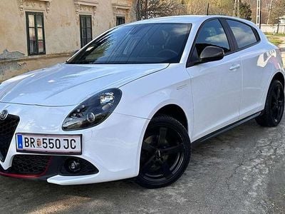Gebraucht Alfa Romeo Giulietta Tech Edition 120 PS (88 kW) 2020 Kleinwagen