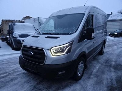 Gebraucht Ford Transit Trend 170 PS (125 kW) 2019 Grau Van