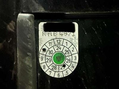 Schwarz Gebraucht 2022 VW Golf VIII Life Kleinwagen | € 20.000 (Fairer Preis)