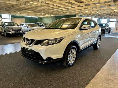 Gebraucht Nissan Qashqai Visia 116 PS (85 kW) 2015 Weiß SUV