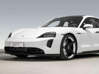 Weiß Gebraucht 2023 Porsche Taycan GTS Limousine | € 79.900