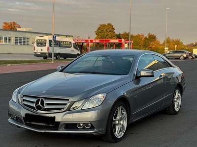 Gebraucht Mercedes E200 184 PS (135 kW) 2010 Coupé