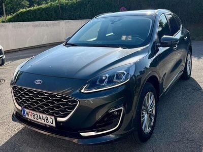Gebraucht Ford Kuga Vignale 152 PS (111 kW) 2023 Grau SUV