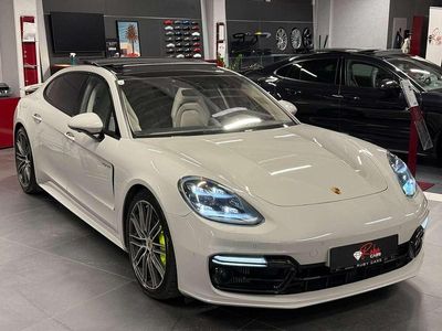 Silber Gebraucht 2018 Porsche Panamera Turbo S Executive Limousine | € 89.990