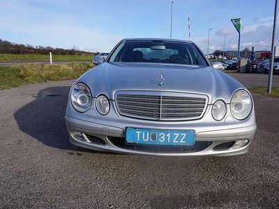Grau Gebraucht 2003 Mercedes E200 Classic Limousine | € 4.290 (Fairer Preis)