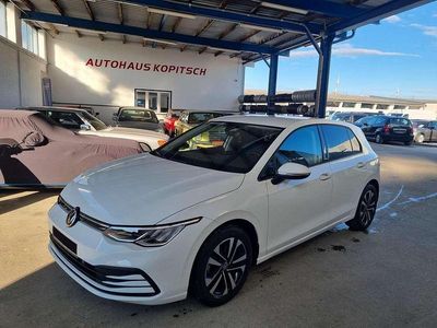 Gebraucht VW Golf United 110 PS (80 kW) 2020 Weiß Limousine