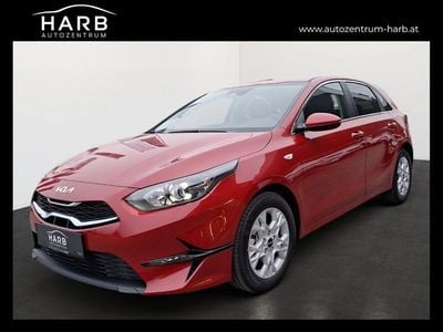 Neu Kia Ceed Silver 99 PS (72 kW) 2025 Kleinwagen