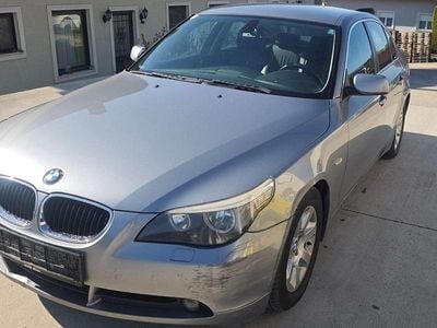 Grau Gebraucht 2004 BMW 560L Limousine | € 3.800