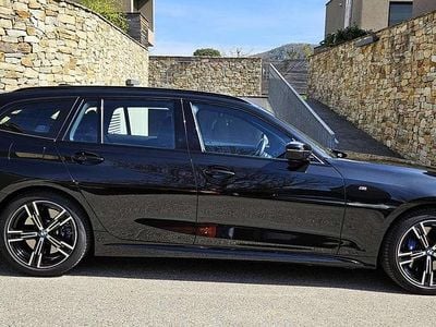 Gebraucht BMW 330 M Sport 245 PS (180 kW) 2024 Schwarz Kombi