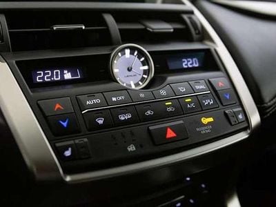 Gebraucht Lexus NX300h 155 PS (114 kW) 2014 SUV