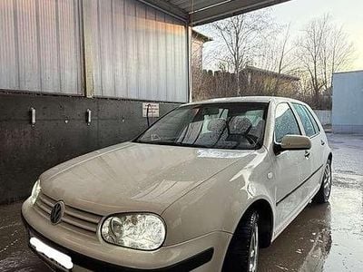 Gebraucht VW Golf IV 90 PS (66 kW) 2003 Kleinwagen