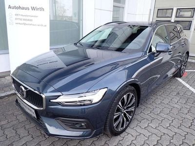 Blau Gebraucht 2025 Volvo V60 Core Kombi | € 36.900 (Superpreis)