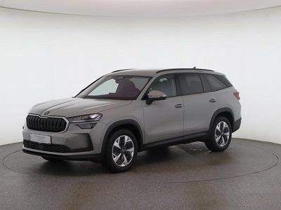 Mittelgrau normal Neu 2025 Skoda Kodiaq Selection SUV | € 55.950
